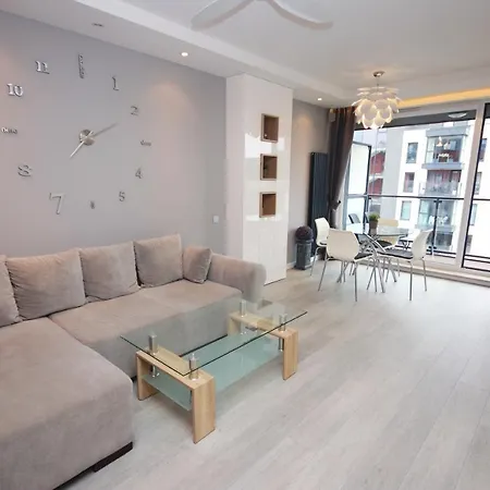 Apartament Chmielna Park 71 Apartamento *