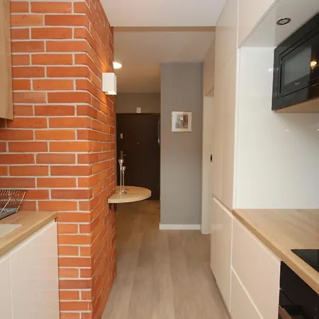 Apartament Chmielna Park 71 *